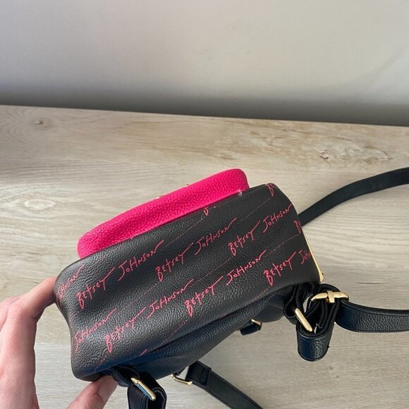 Betsy Johnson Mini Kitsch Dog Puppy Backpack Black Pink - Picture 9 of 9